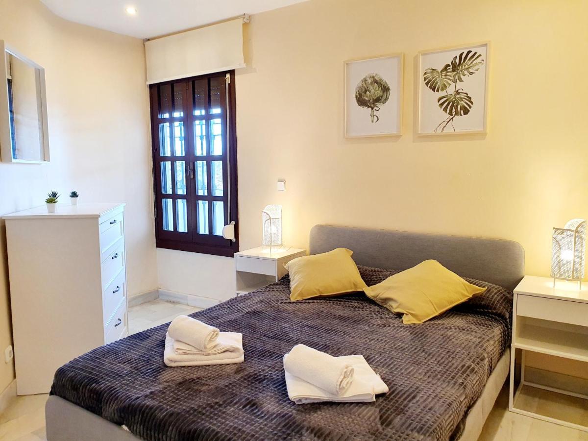 Cozy Apartment On The Beach Sitio de Calahonda エクステリア 写真