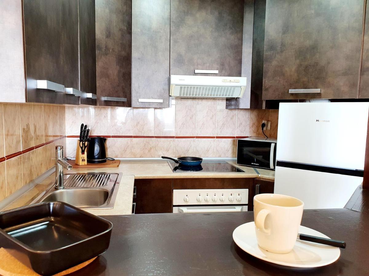 Cozy Apartment On The Beach Sitio de Calahonda エクステリア 写真
