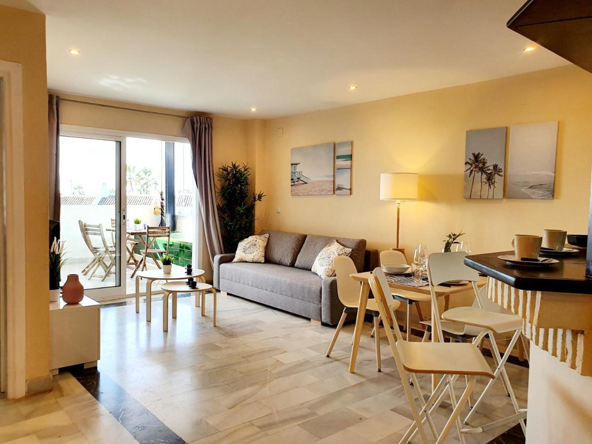Cozy Apartment On The Beach Sitio de Calahonda エクステリア 写真