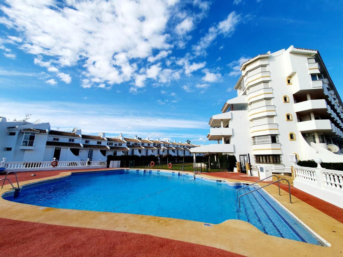 Cozy Apartment On The Beach Sitio de Calahonda エクステリア 写真