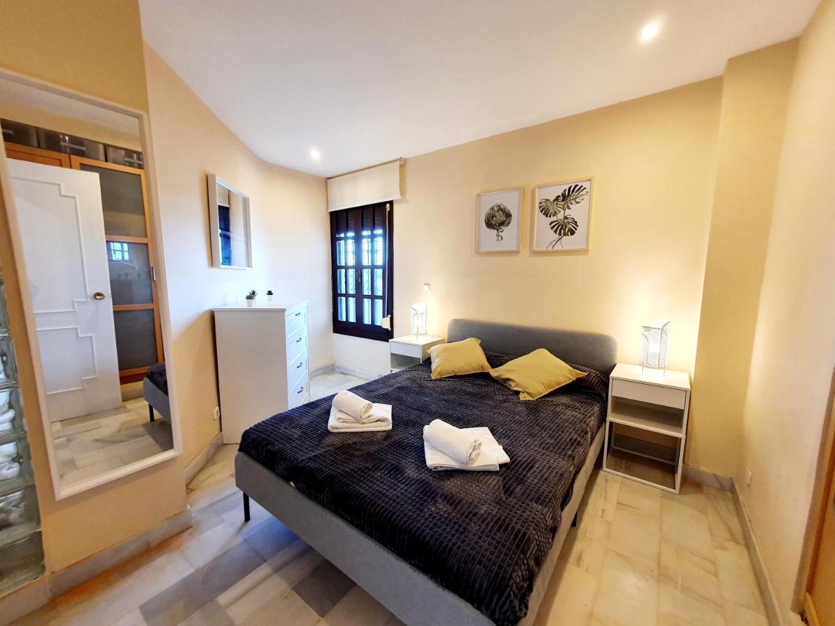 Cozy Apartment On The Beach Sitio de Calahonda エクステリア 写真