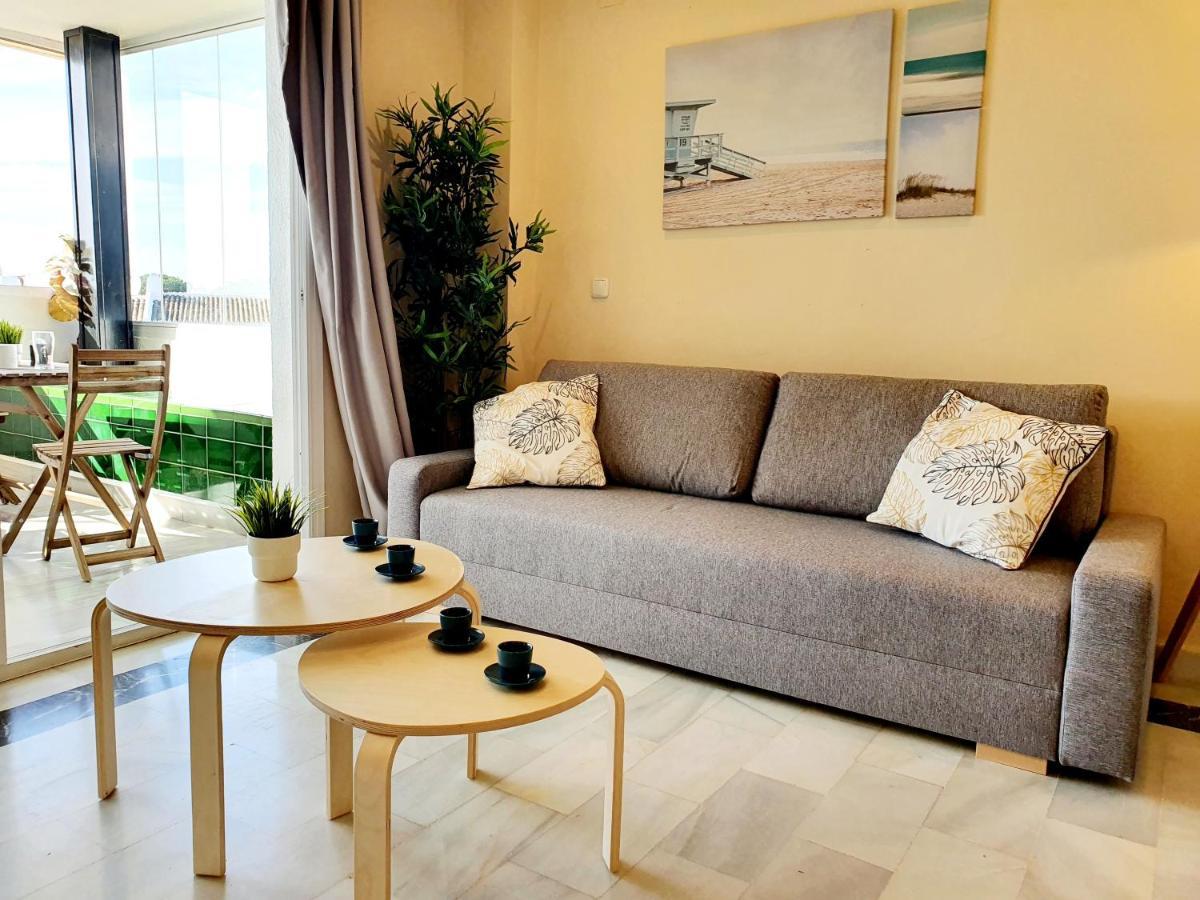 Cozy Apartment On The Beach Sitio de Calahonda エクステリア 写真