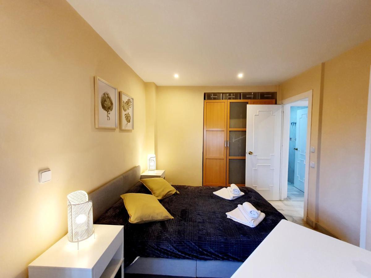 Cozy Apartment On The Beach Sitio de Calahonda エクステリア 写真