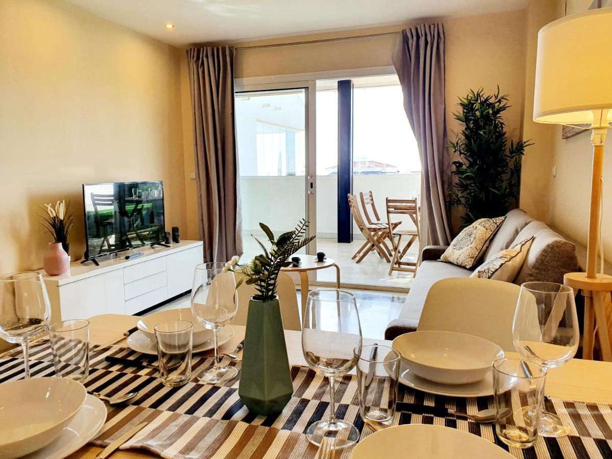 Cozy Apartment On The Beach Sitio de Calahonda エクステリア 写真