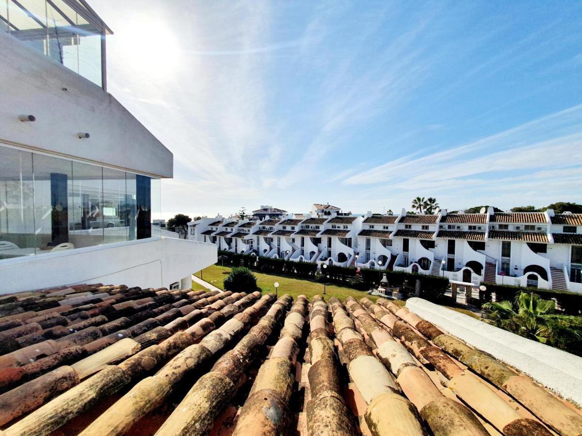 Cozy Apartment On The Beach Sitio de Calahonda エクステリア 写真