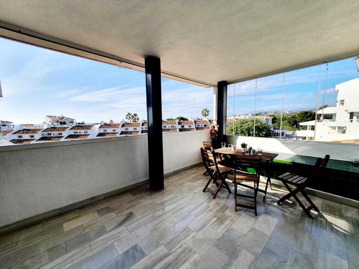 Cozy Apartment On The Beach Sitio de Calahonda エクステリア 写真
