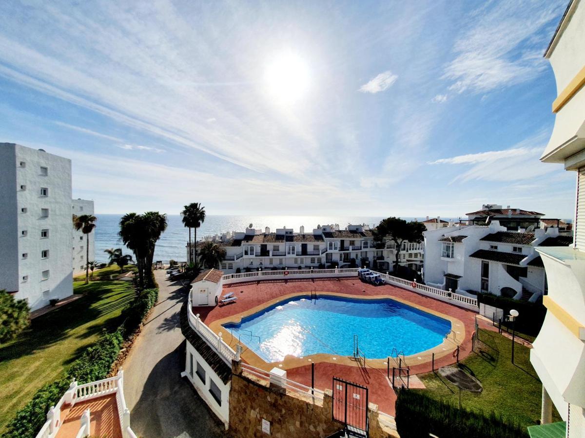 Cozy Apartment On The Beach Sitio de Calahonda エクステリア 写真