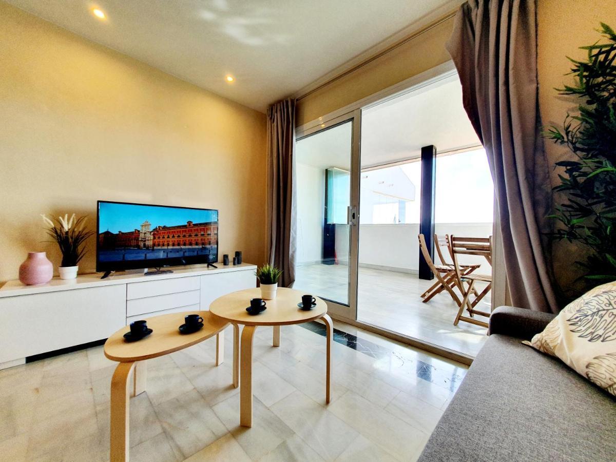 Cozy Apartment On The Beach Sitio de Calahonda エクステリア 写真