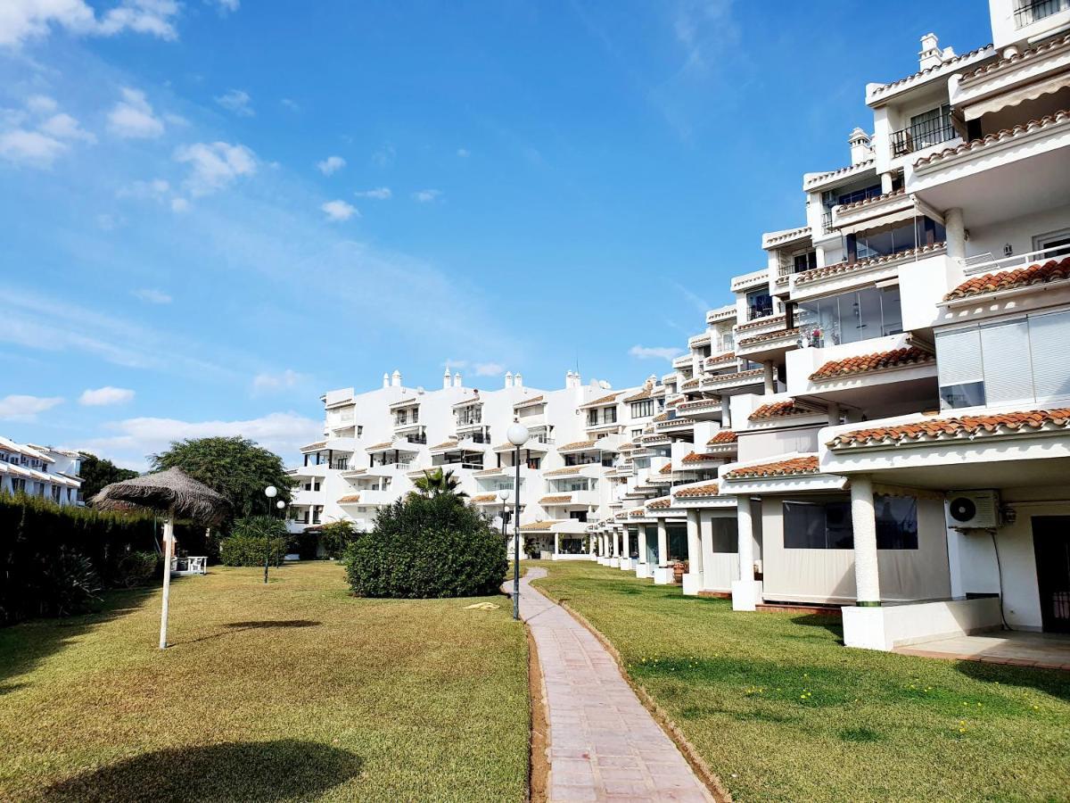 Cozy Apartment On The Beach Sitio de Calahonda エクステリア 写真