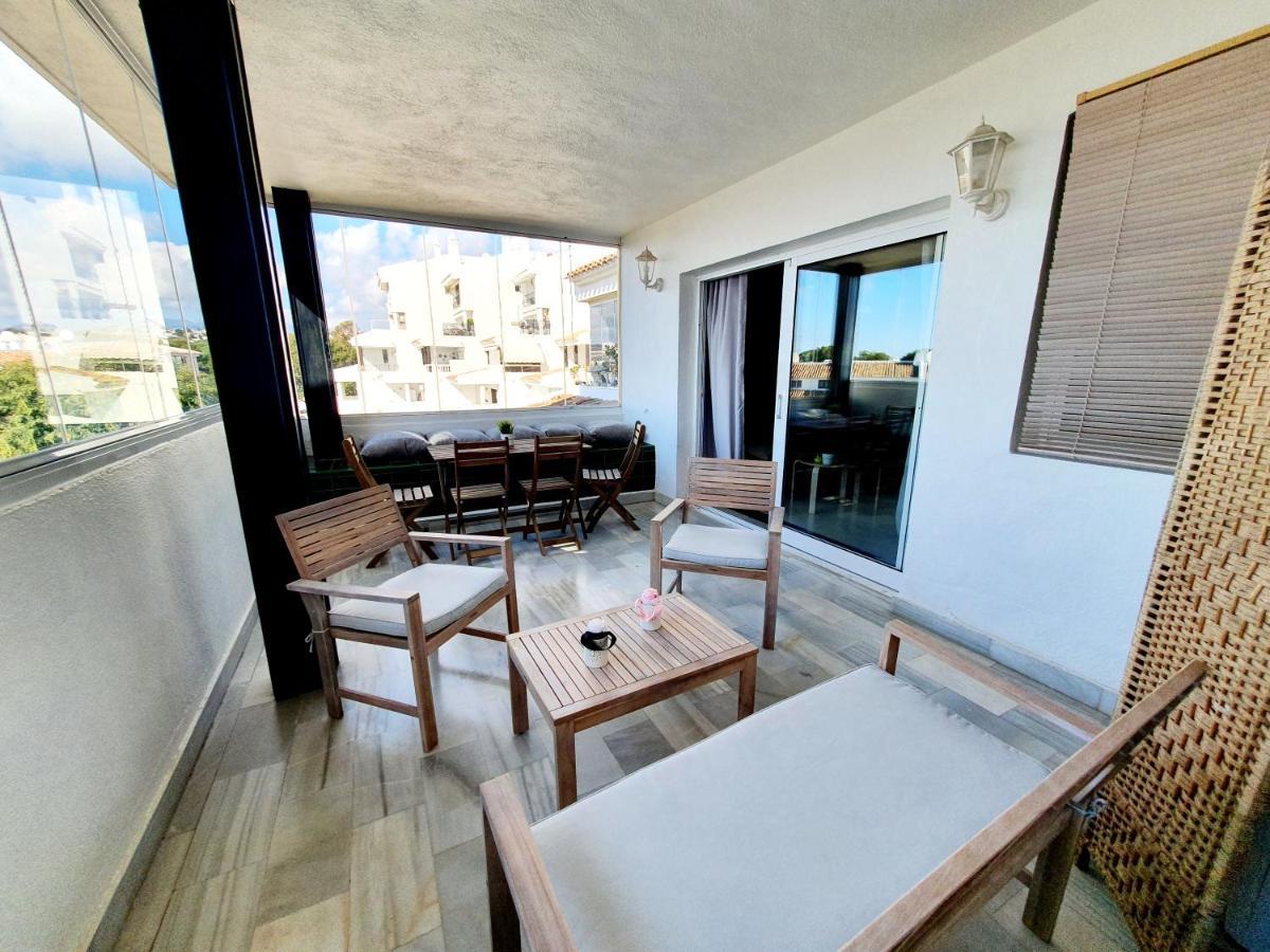 Cozy Apartment On The Beach Sitio de Calahonda エクステリア 写真